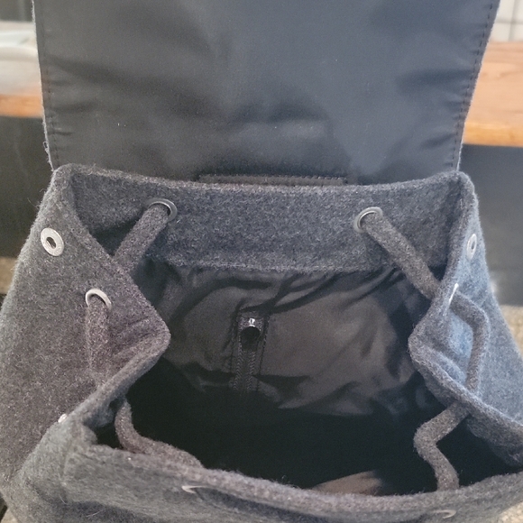 Gray Wool Backpack - Picture 3 of 11